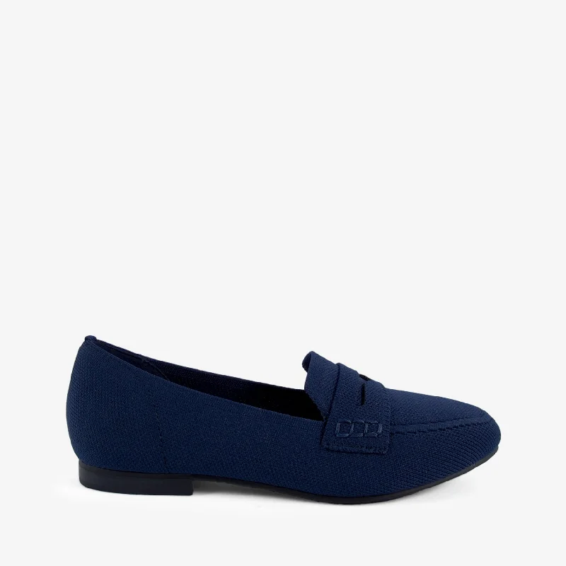 Comfortable flats shoes with breathable materials for warmer weather -REGINA NAVY