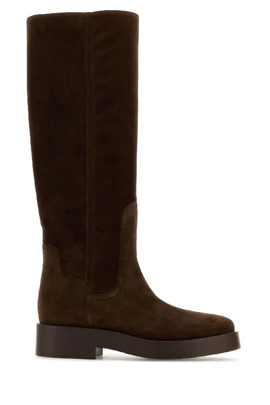 boots with built-in thermal lining for extreme cold-CASADEI Elegant Suede Nomad Boots for Modern Women