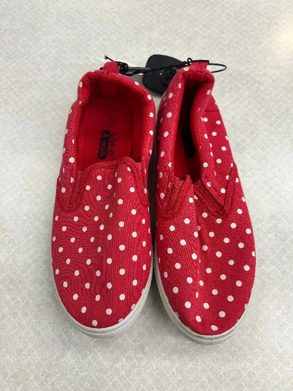 Stylish flats shoes with floral designs for summer -Shoes Flats By Clothes Mentor In Polkadot Pattern, Size: 7