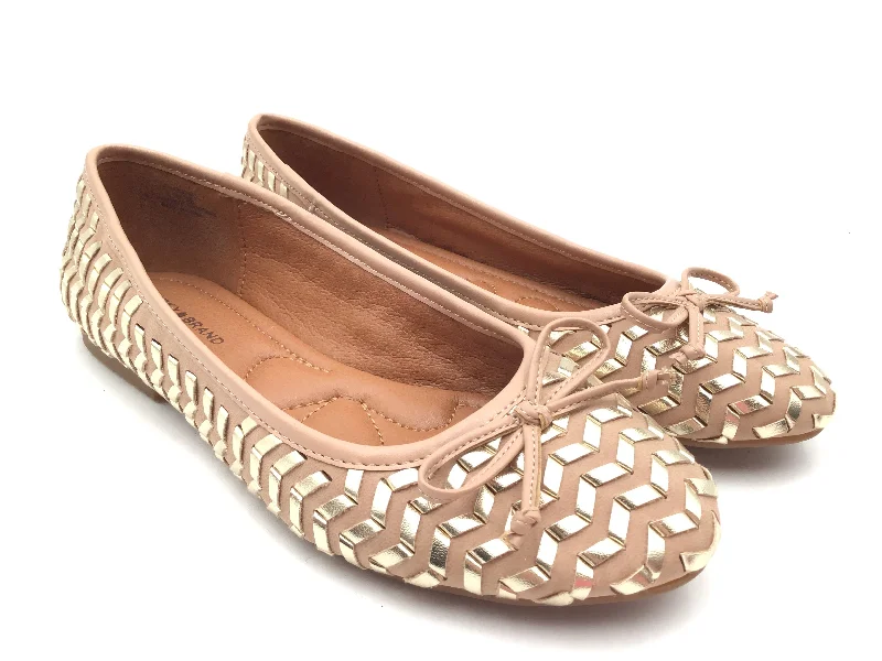 Flats shoes for summer beach days -Shoes Flats By Lucky Brand In Gold & Tan, Size: 7.5