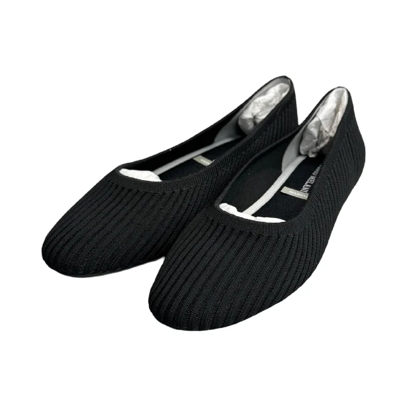 Flats shoes for outdoor wear with breathable features -Shoes Flats By Antonio Melani In Black, Size: 7