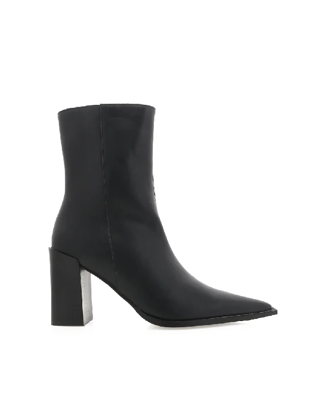 boots for high arch support during winter activities-LAURYN - BLACK