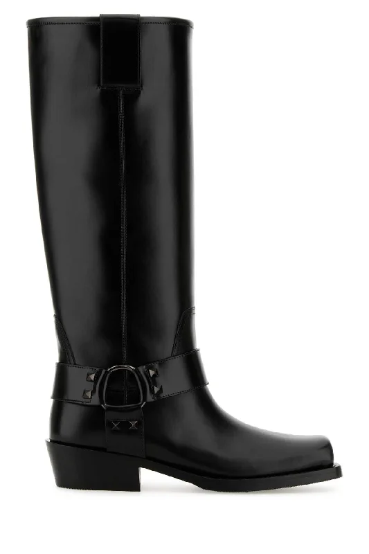 boots for comfort and warmth on snowy hikes-VALENTINO GARAVANI Biker Rockstud Boots - 24W Season Edition