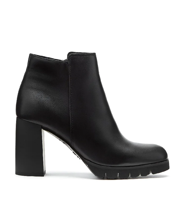 boots for long winter walks-MAYA LEATHER BOOTIE